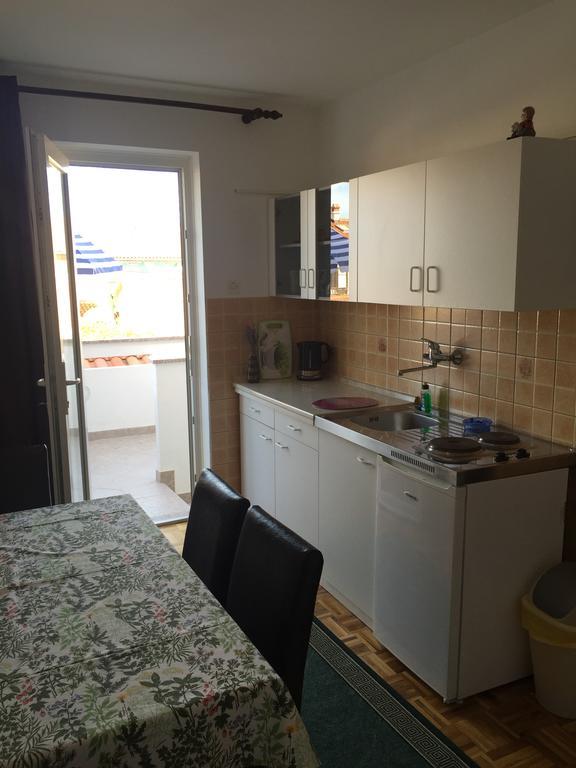 Apartment Melina Omišalj Zewnętrze zdjęcie